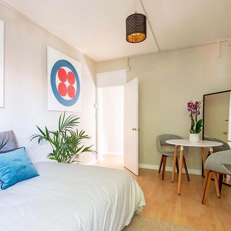 One Bedroom Apartment Лондон Экстерьер фото